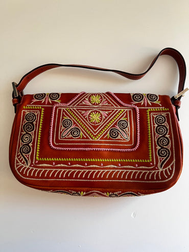 Fendi embroidery leather baguette