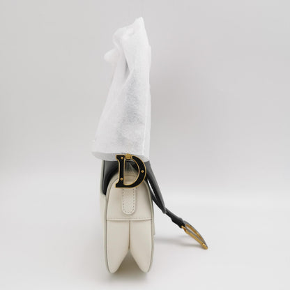 Saddle