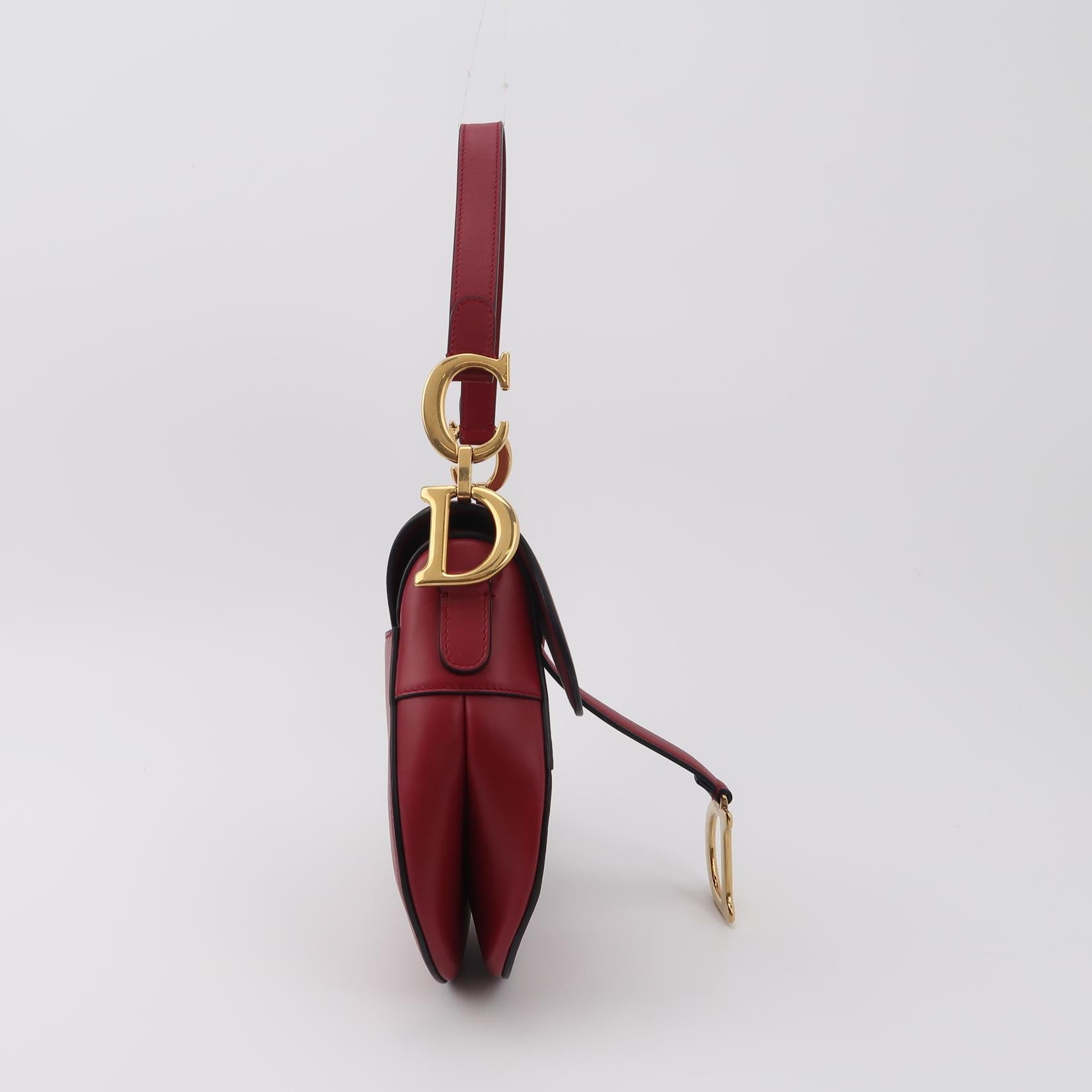 Saddle D