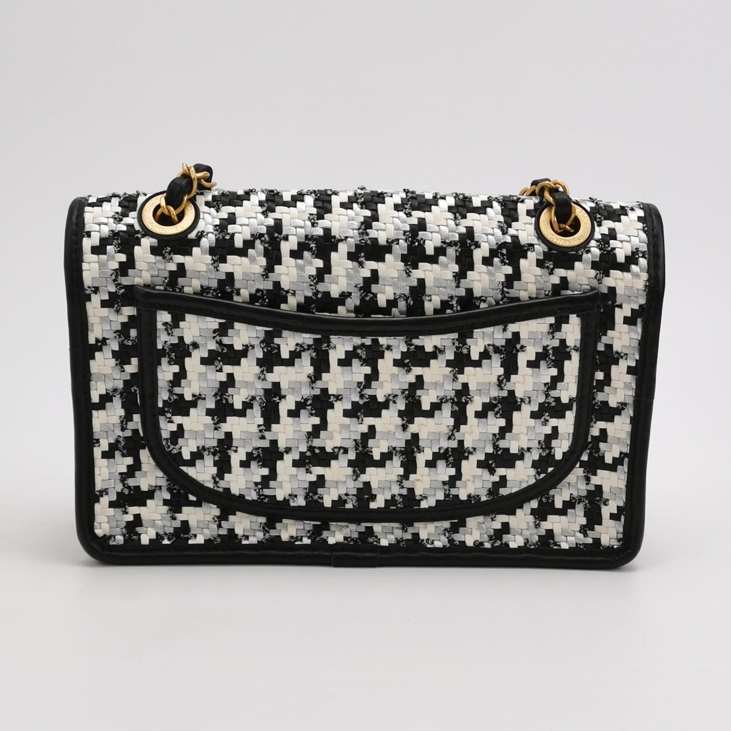 Classic Flap Seasonal limited Edition Medium Lambskin CC turn-lock