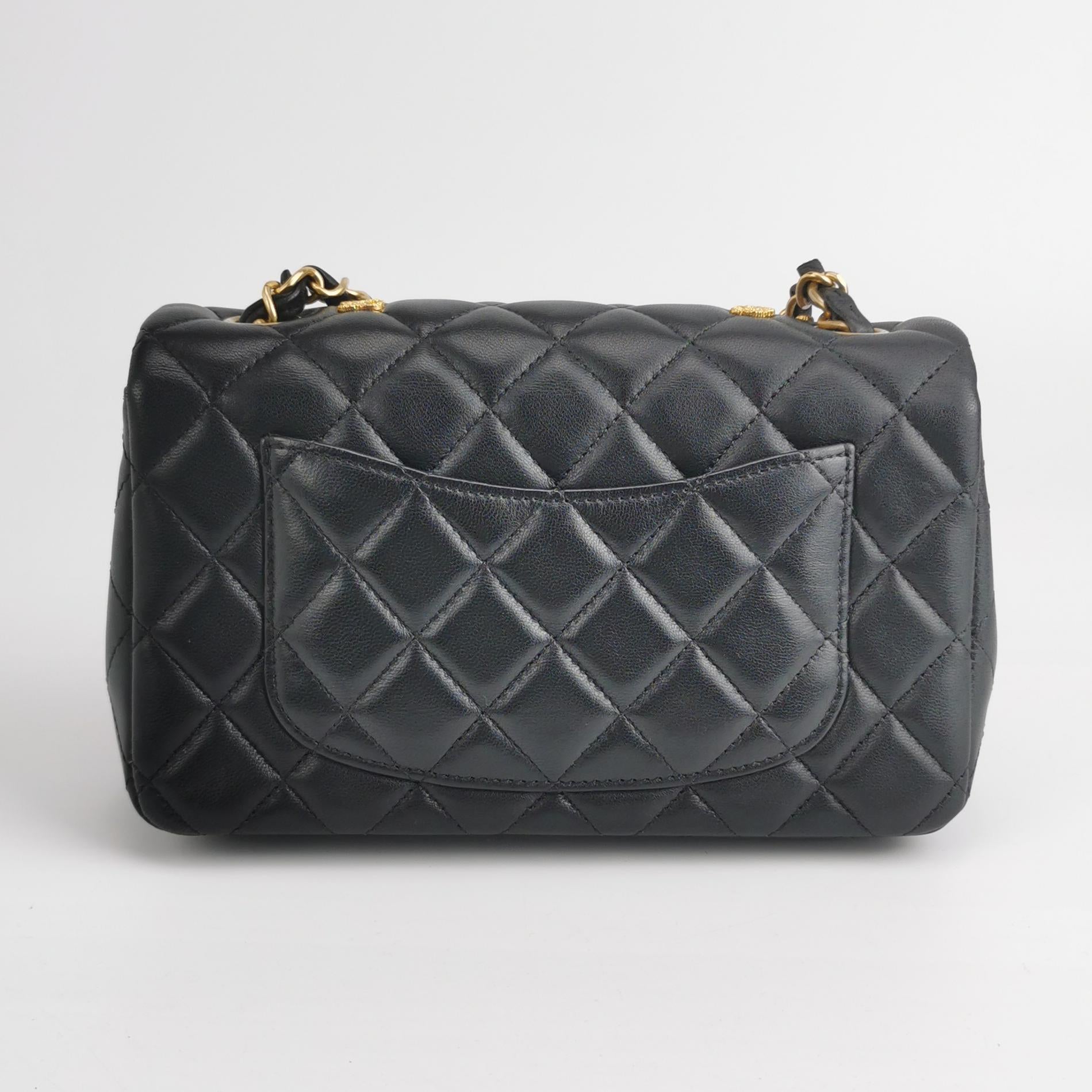 Classic Flap Seasonal limited Edition Mini Lambskin CC turn-lock