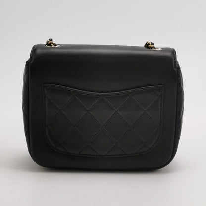 Flap Bag Lambskin CC turn-lock logo