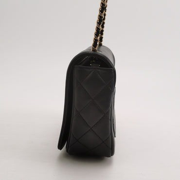 Flap Bag Lambskin CC turn-lock logo