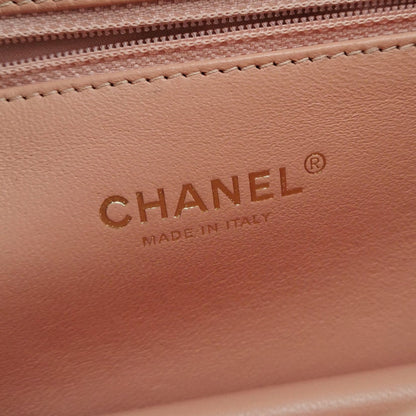 Classic Flap Seasonal limited Edition Small Lambskin CC turn-lock