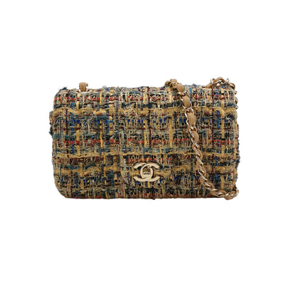 Classic Flap Seasonal limited Edition Mini CC turn-lock