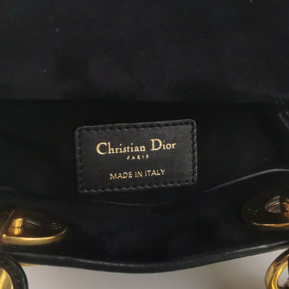 Lady Dior Logo