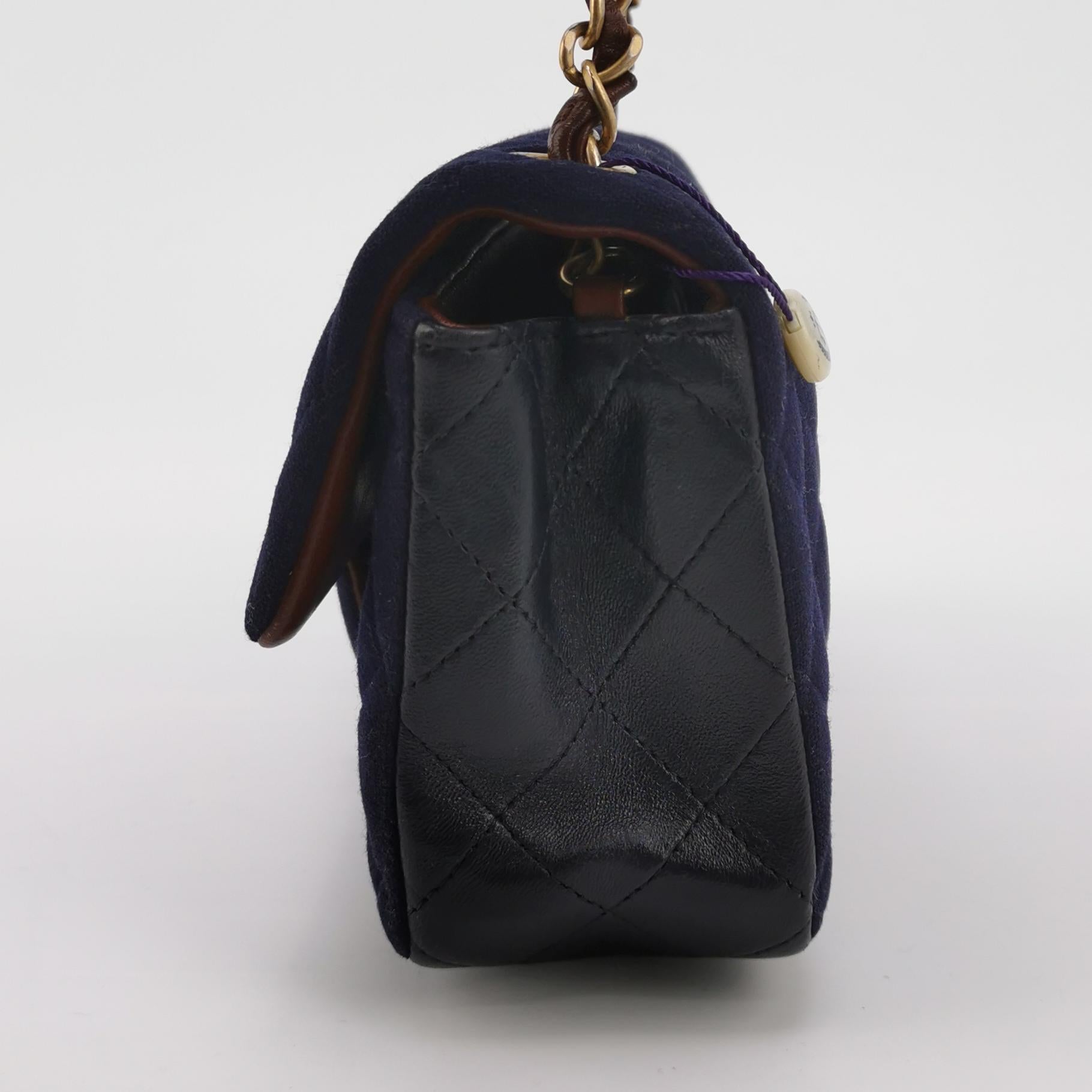 Classic Flap Seasonal limited Edition Mini Lambskin CC turn-lock
