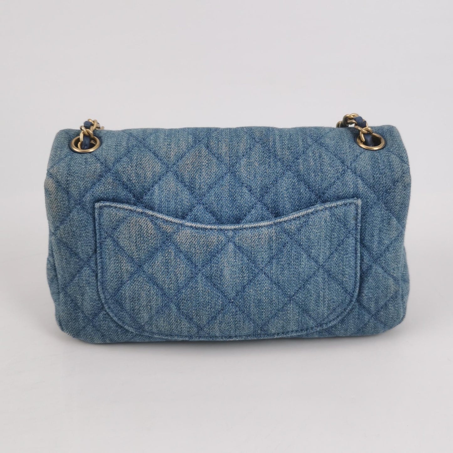 Classic Flap Seasonal limited Edition Mini Denim Denim Gold CC turn-lock