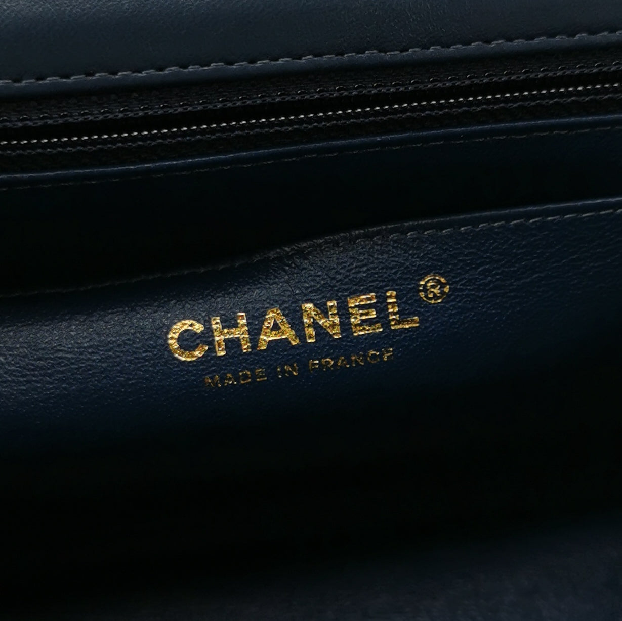 Classic Flap Seasonal limited Edition Medium CC turn-lock