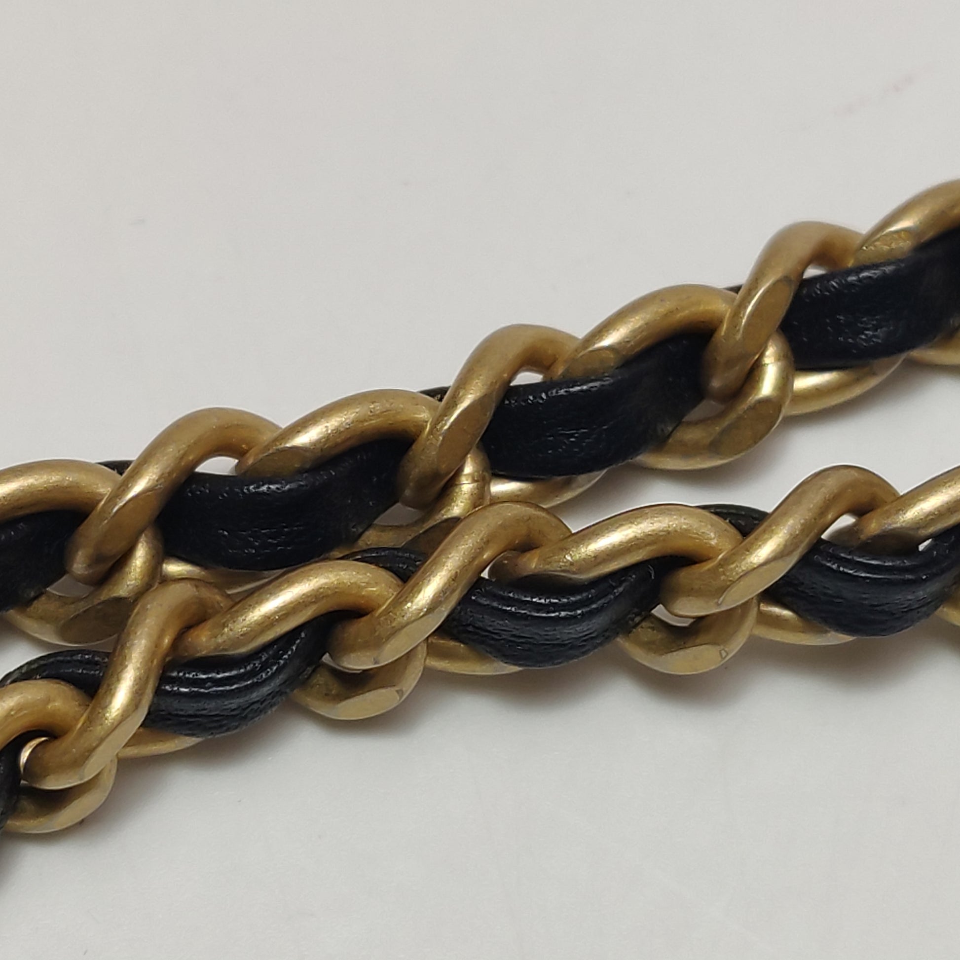Flaw: Gold