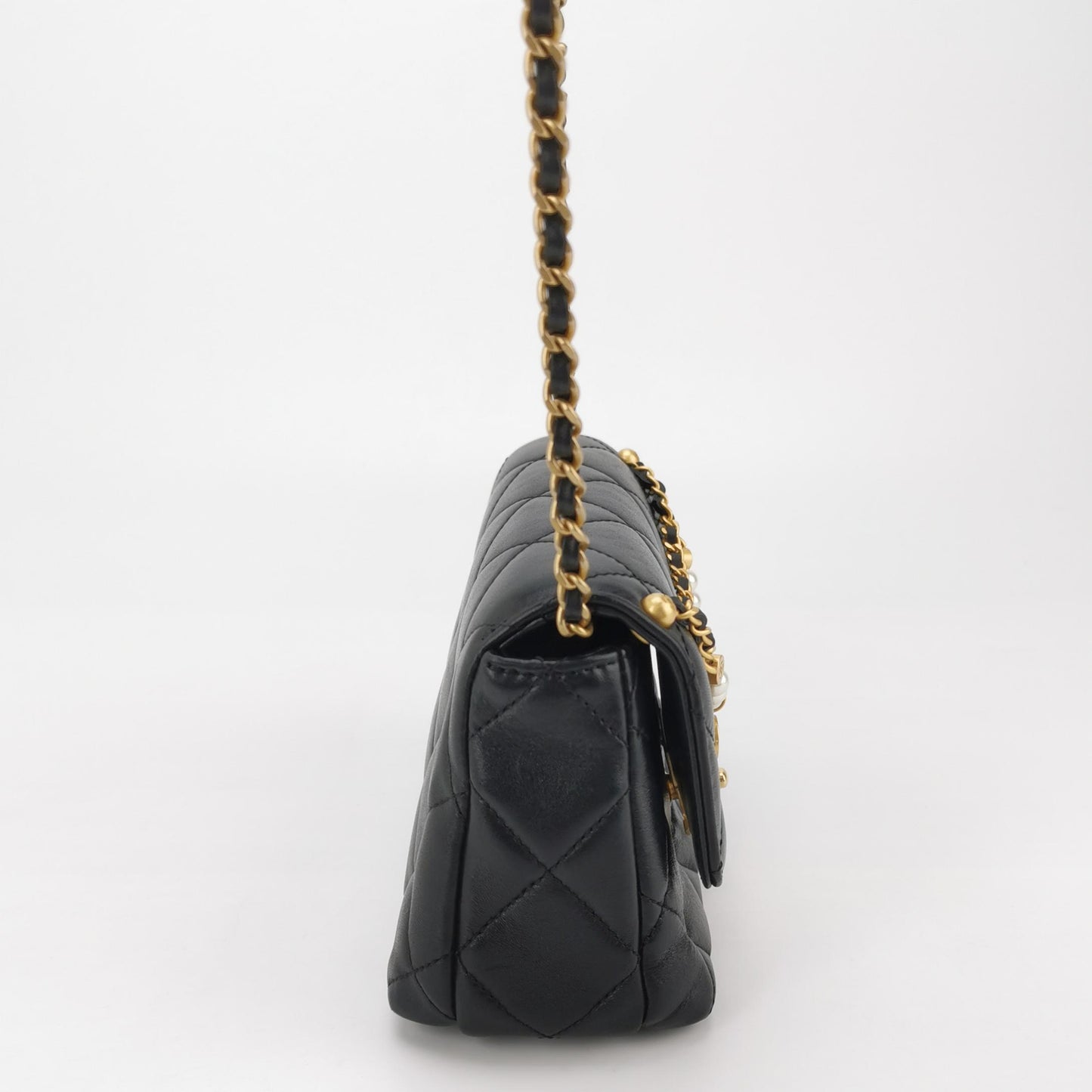 Flap Bag Lambskin CC turn-lock