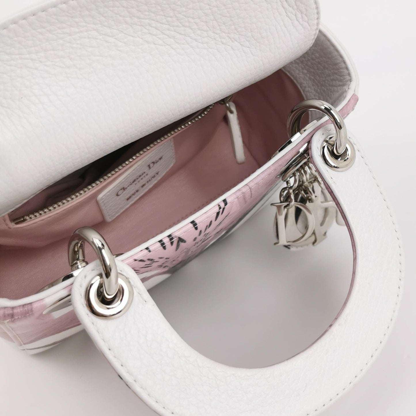 Lady Dior Logo