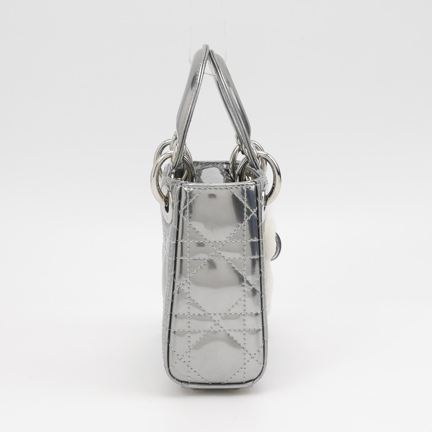 Lady Dior Patent leather Logo