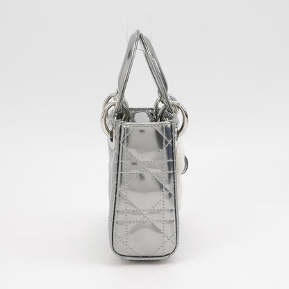 Lady Dior Patent leather Logo