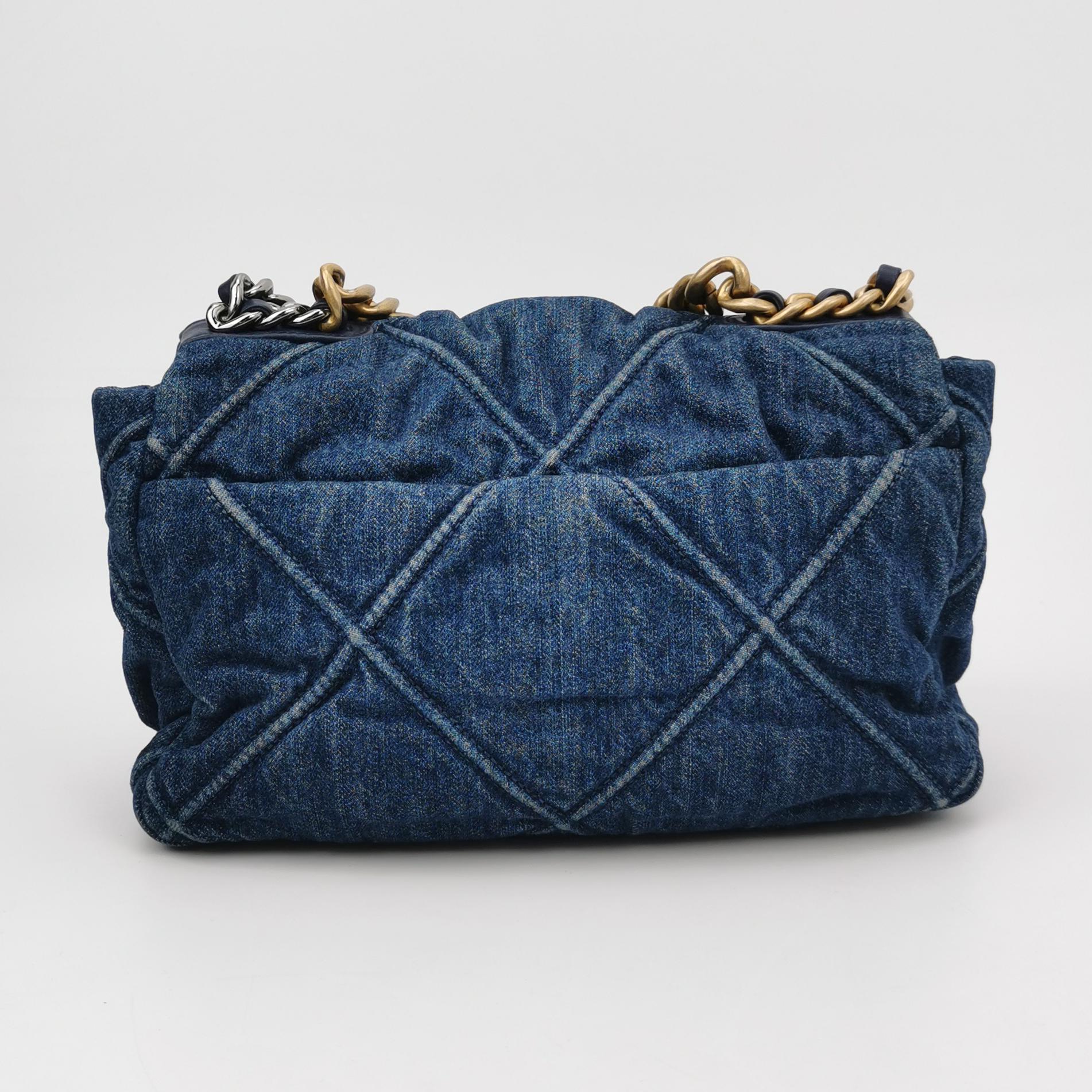 19Bag Small Denim quilted CC turn-lock
