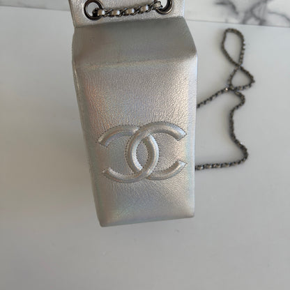 Chanel Supermarket Lait de Coco Minaudiere