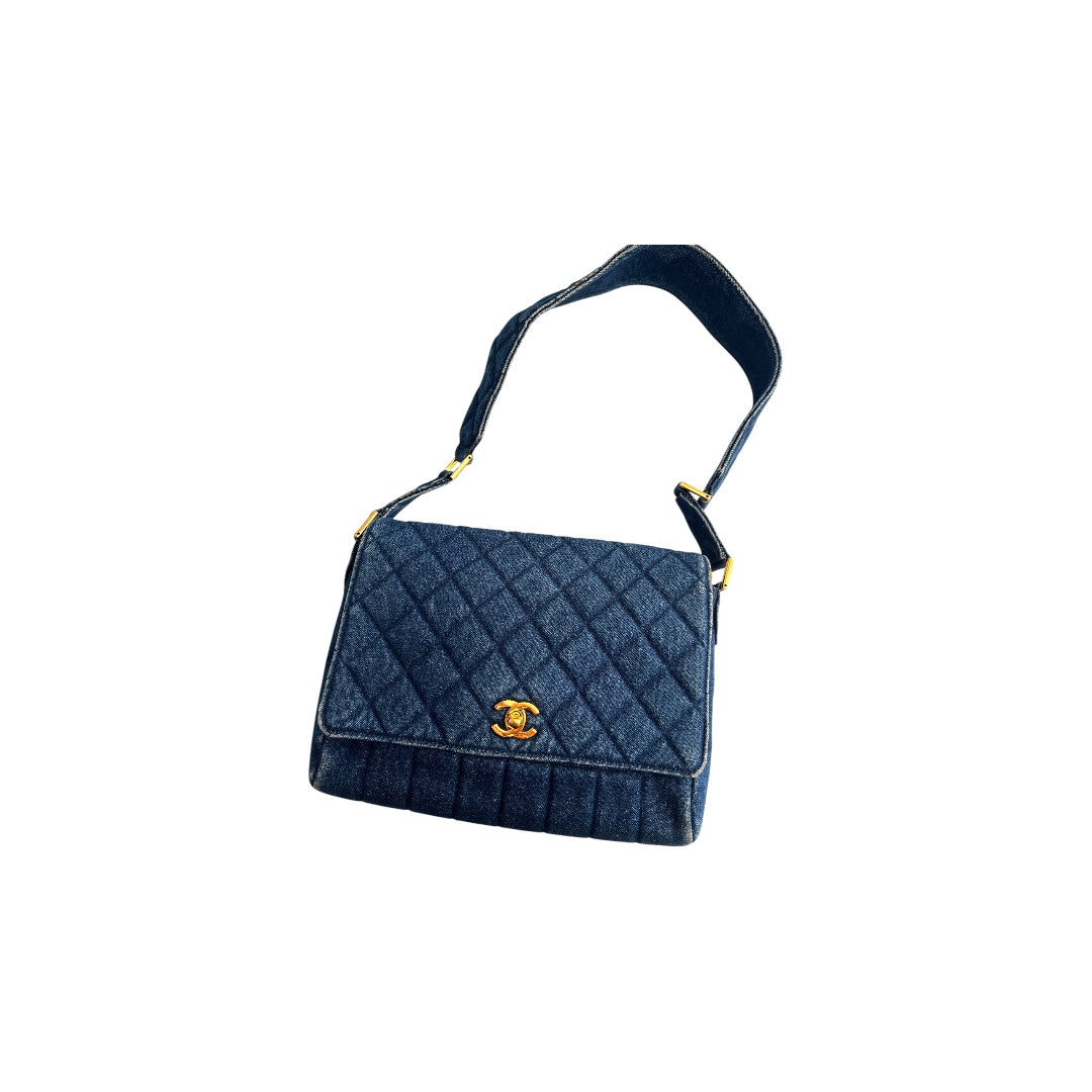 Vintage Chanel denim falp bag