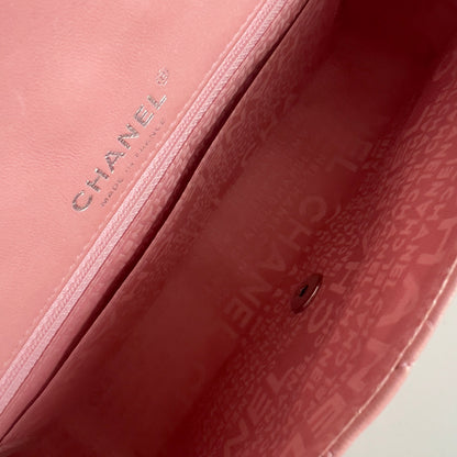 Vintage Chanel Pink Quilted Lambskin Medium Heart Chain Valentine Flap Bag