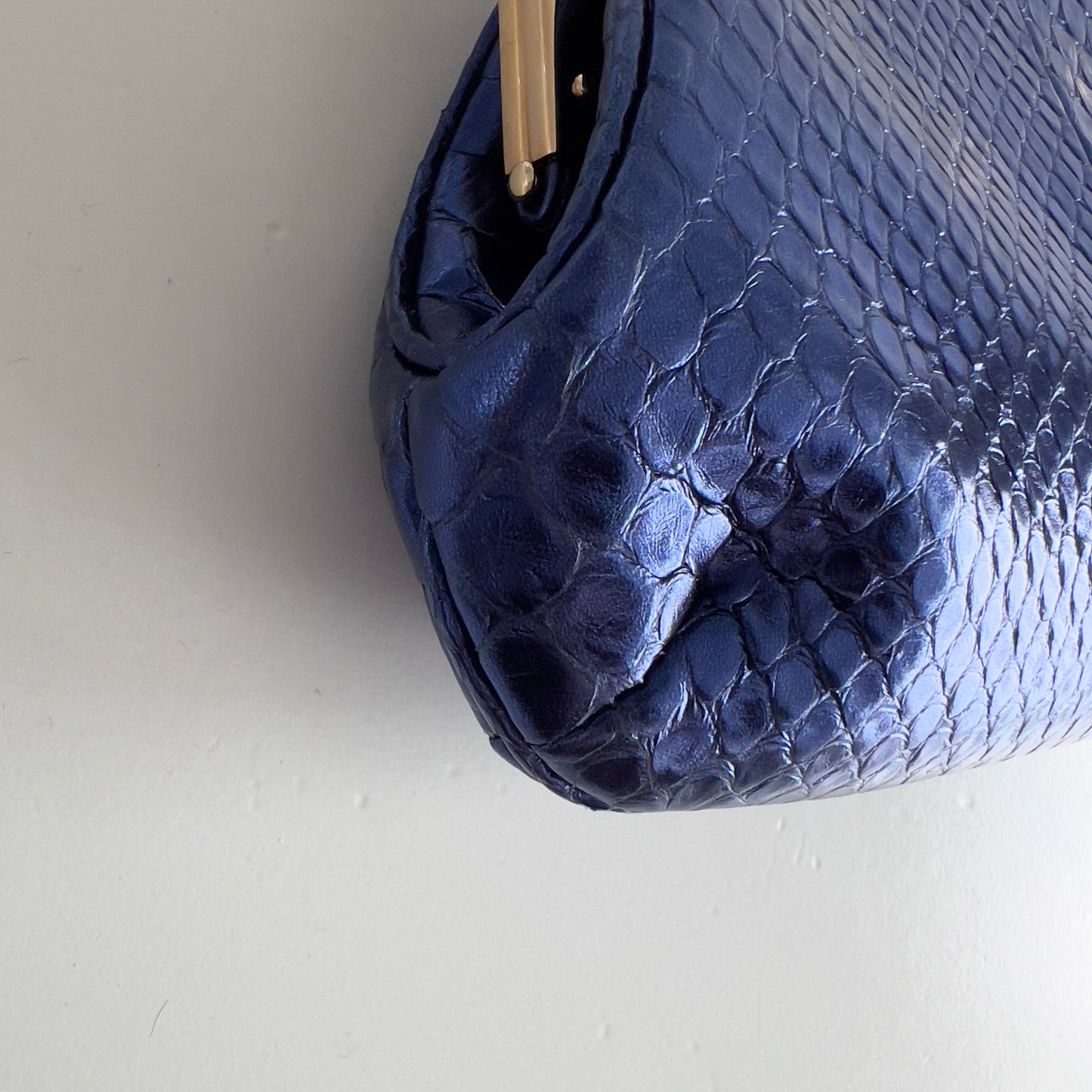 Vintage Gucci Metalic Blue Python Dragon Head Clutch